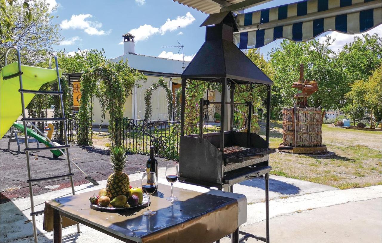 Pet Friendly Home In Olvera With Kitchen Kültér fotó