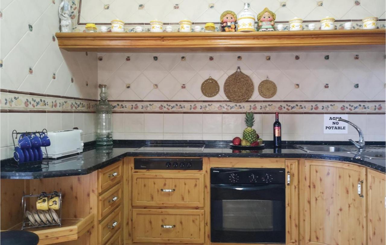 Pet Friendly Home In Olvera With Kitchen Kültér fotó