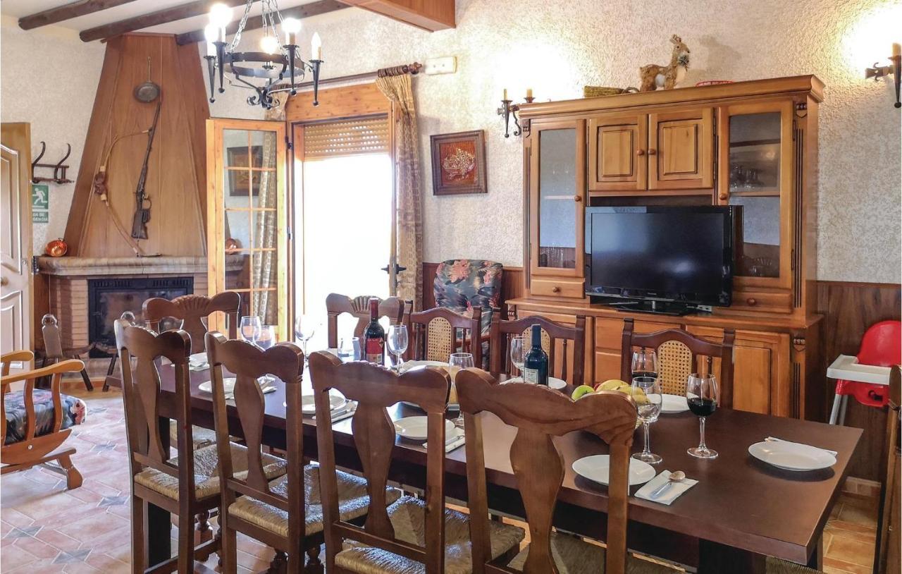 Pet Friendly Home In Olvera With Kitchen Kültér fotó