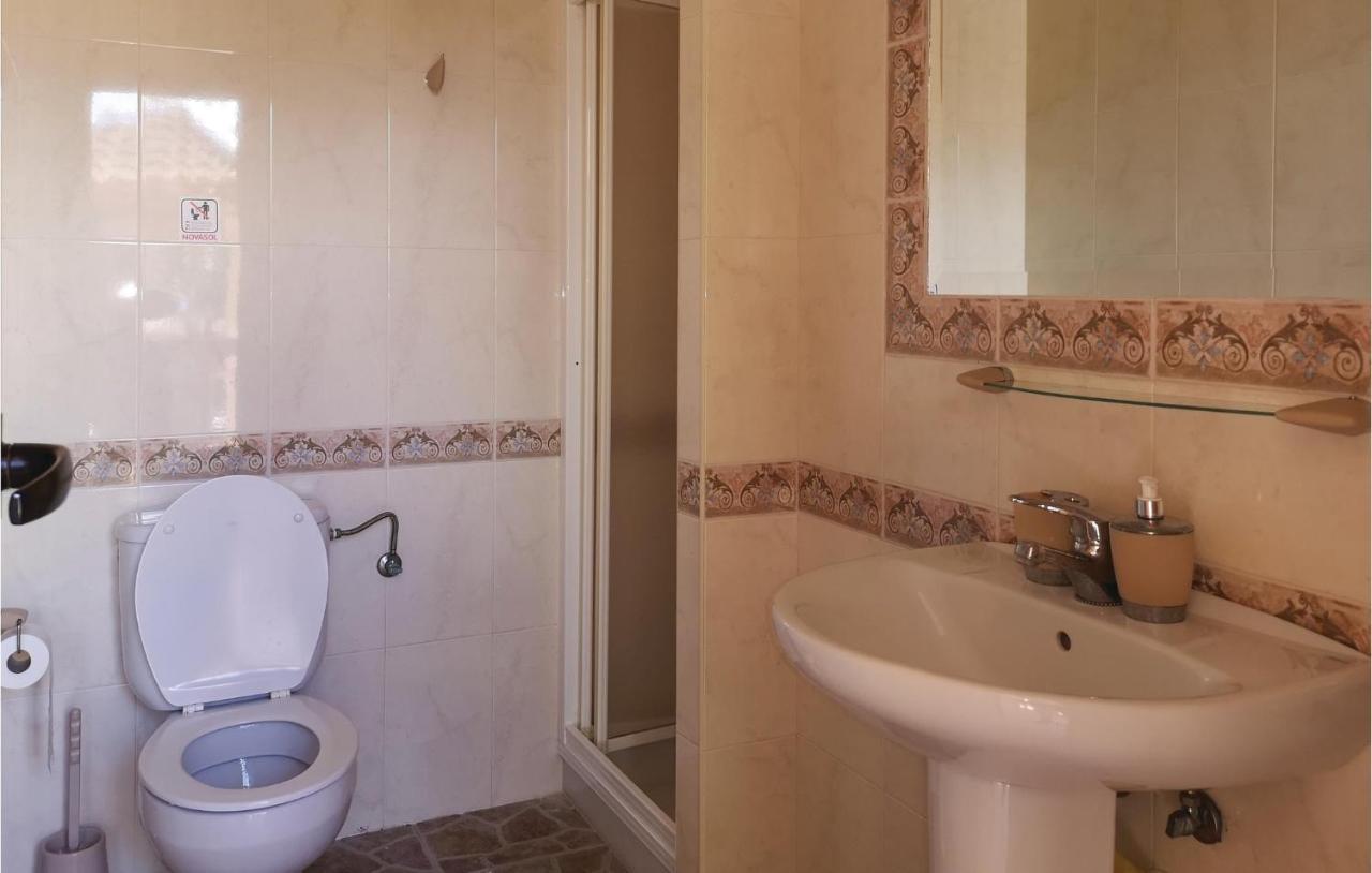 Pet Friendly Home In Olvera With Kitchen Kültér fotó