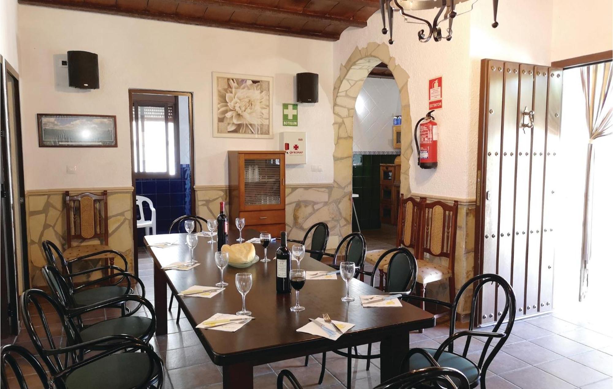 Pet Friendly Home In Olvera With Kitchen Kültér fotó